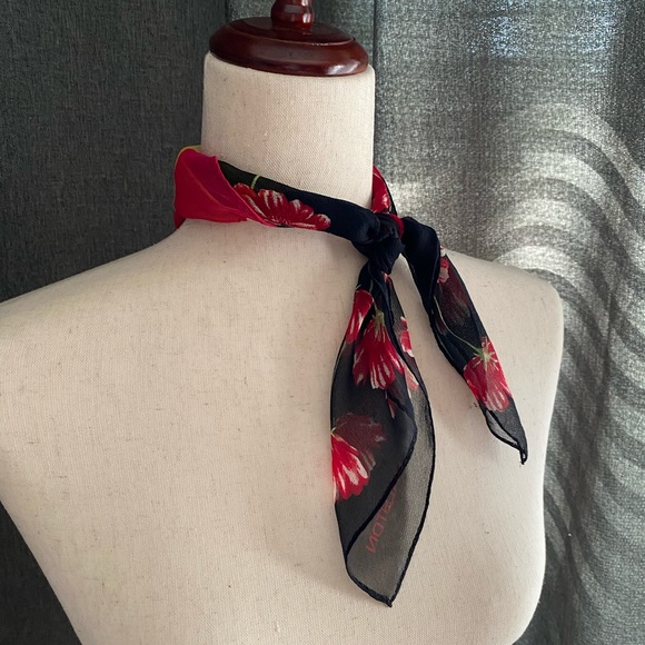 Colorful Floral Scarf - Picture 3 of 8